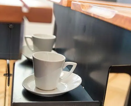 Hotel Boutique Bs16 Before Bern Parking Gratis Schüpfen