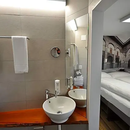 Hotel Boutique Bs16 Before Bern Parking Gratis 2*
