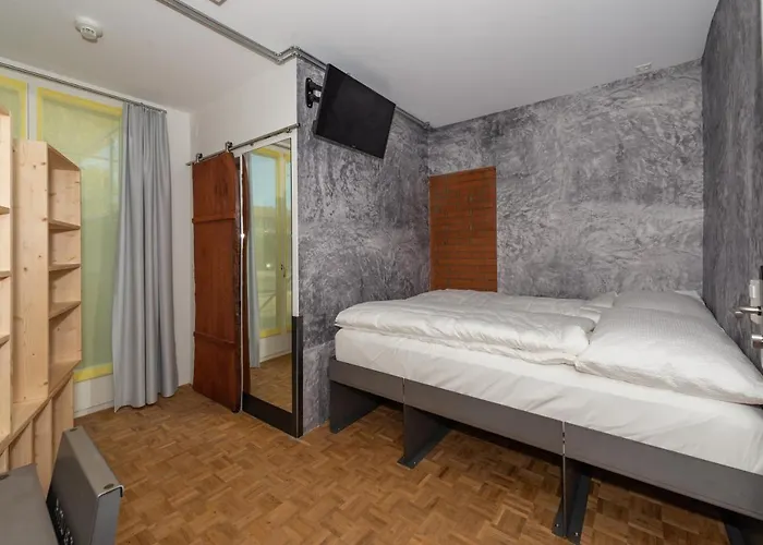 Hotel Boutique Bs16 Before Bern Parking Gratis Schüpfen