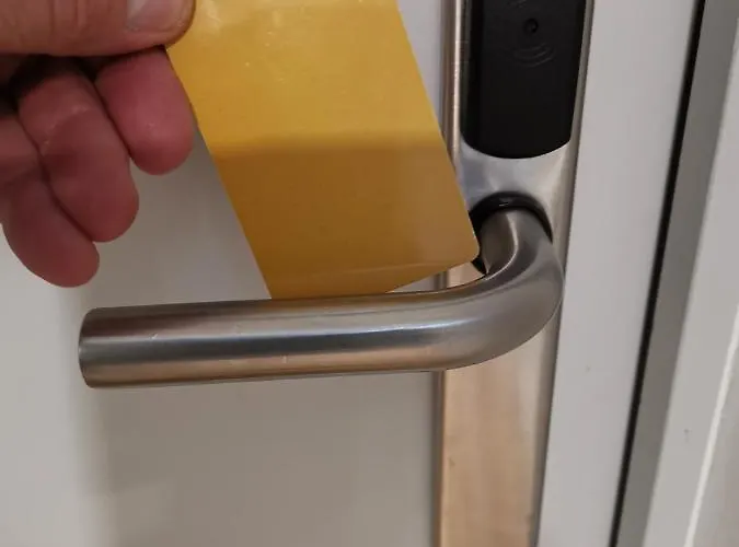 Boutique Bs16 Before Bern Parking Gratis 2*