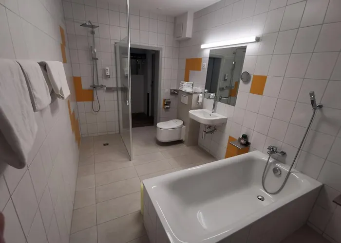 Boutique Bs16 Before Bern Parking Gratis Schüpfen